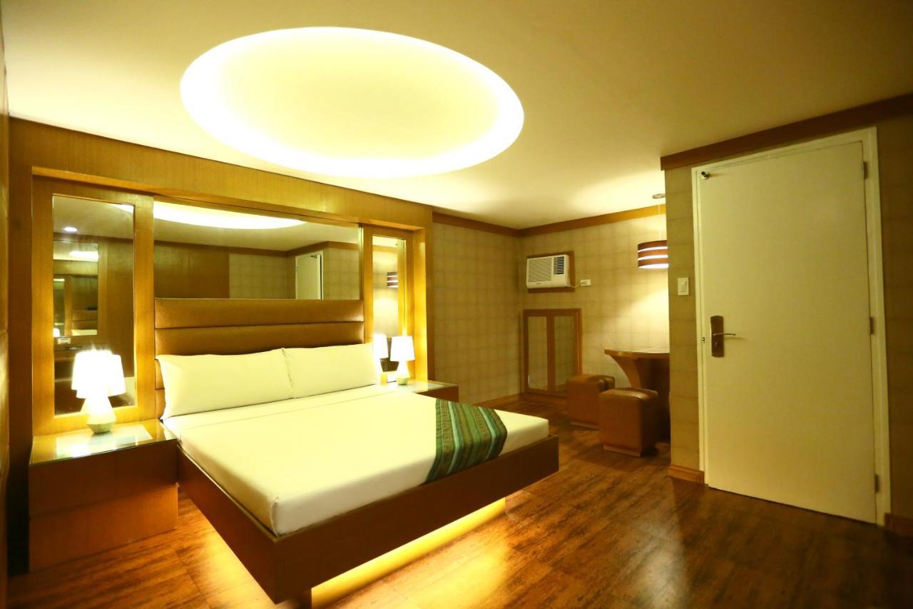 Hotel Ava Cuneta Πασάι Εξωτερικό φωτογραφία