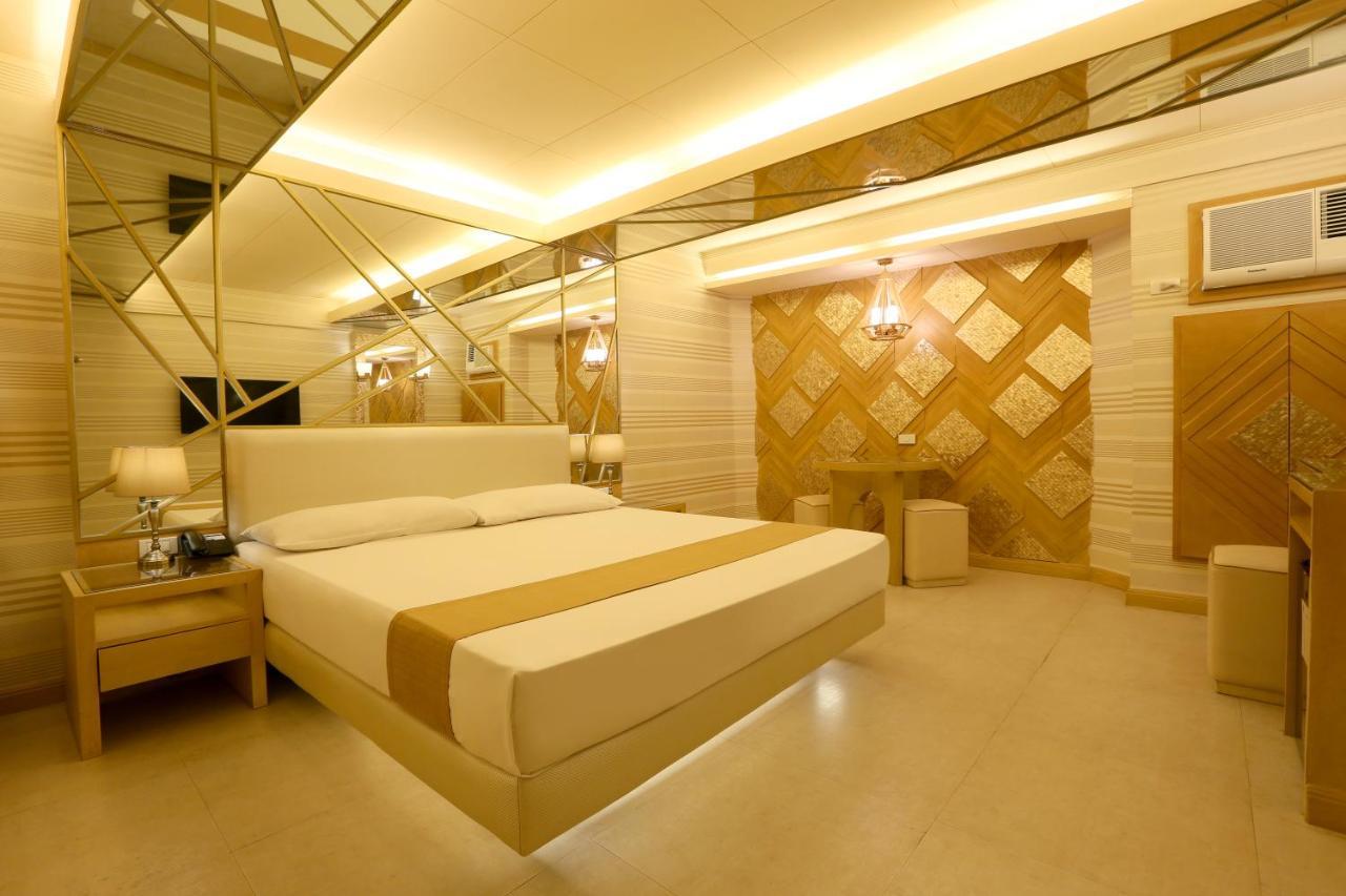 Hotel Ava Cuneta Πασάι Εξωτερικό φωτογραφία