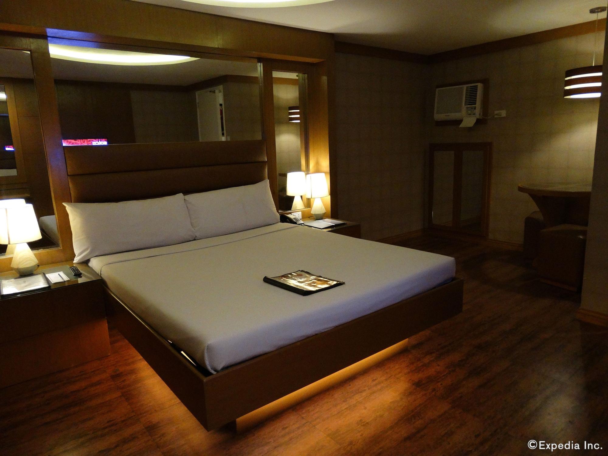 Hotel Ava Cuneta Πασάι Εξωτερικό φωτογραφία