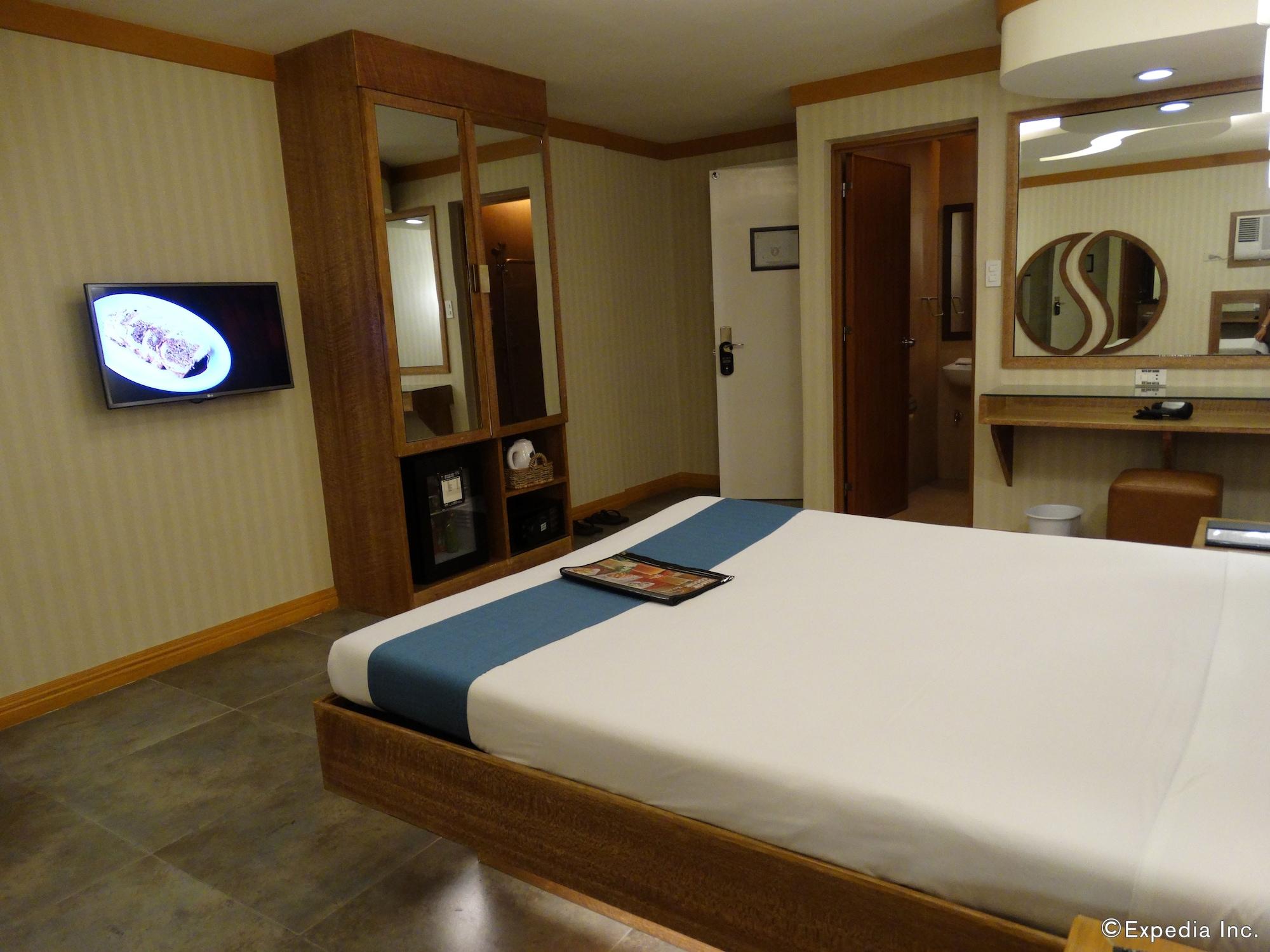 Hotel Ava Cuneta Πασάι Εξωτερικό φωτογραφία