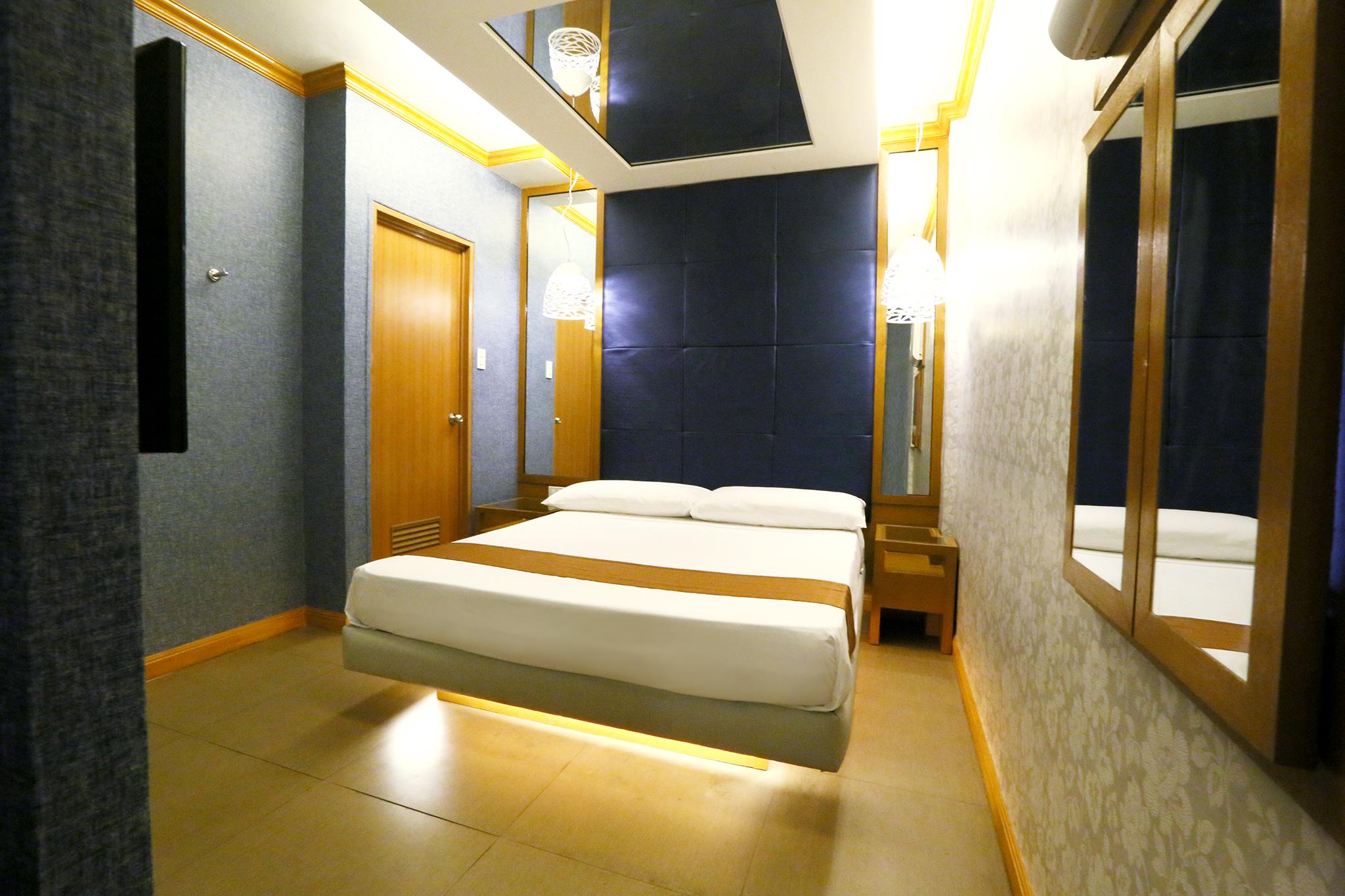 Hotel Ava Cuneta Πασάι Εξωτερικό φωτογραφία