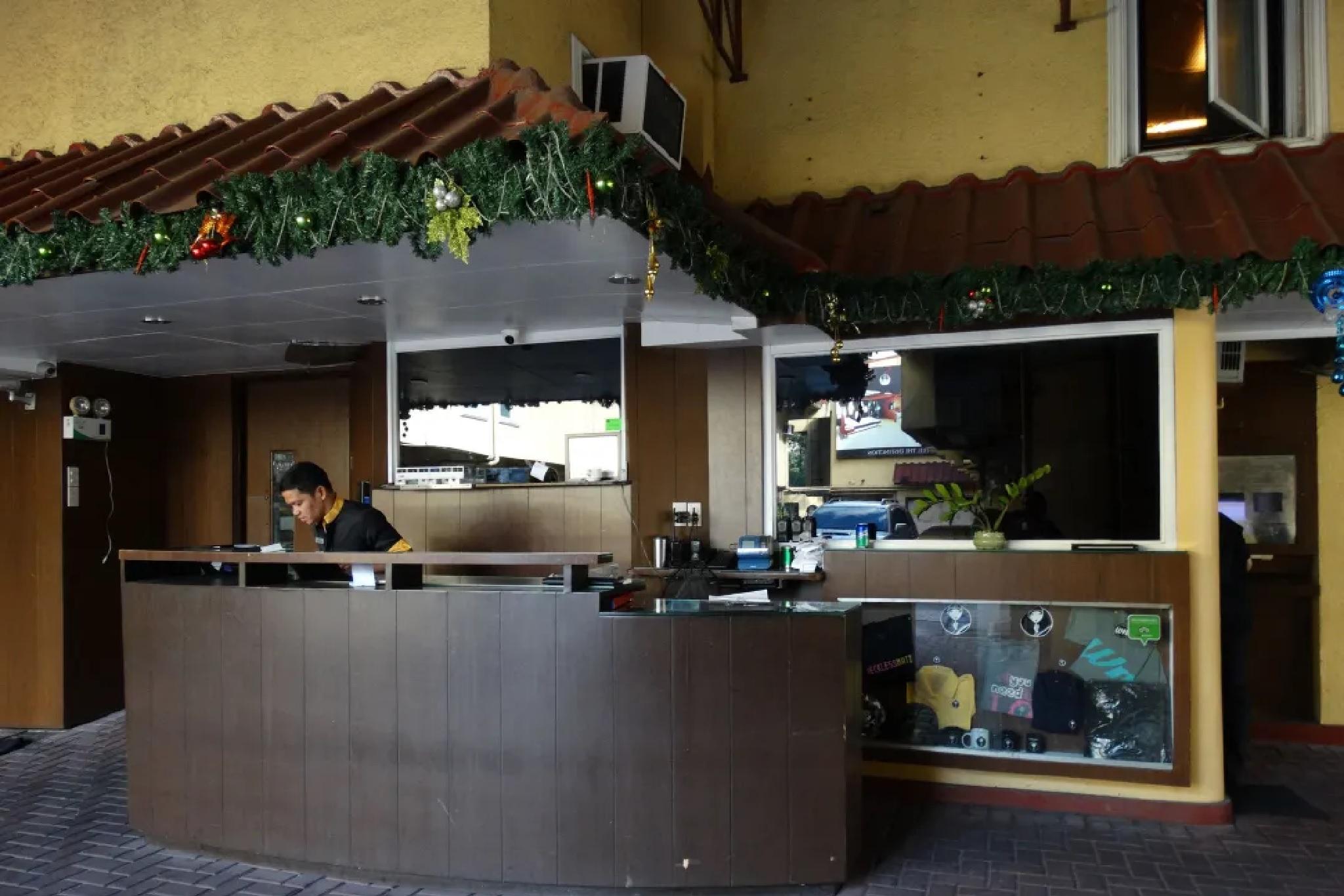 Hotel Ava Cuneta Πασάι Εξωτερικό φωτογραφία