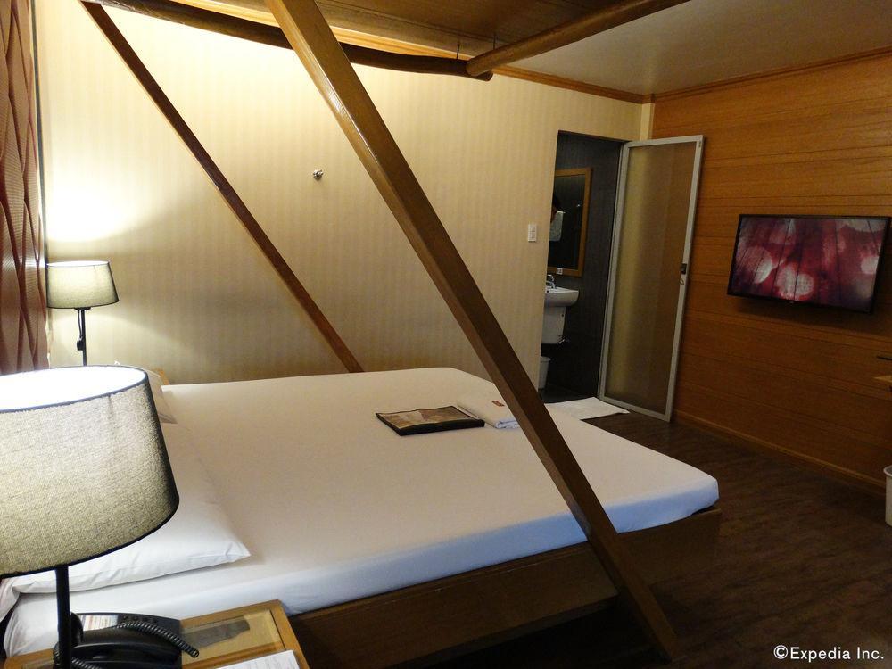 Hotel Ava Cuneta Πασάι Εξωτερικό φωτογραφία