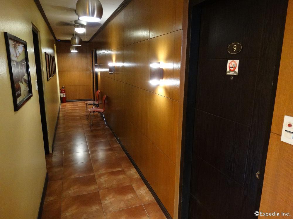 Hotel Ava Cuneta Πασάι Εξωτερικό φωτογραφία
